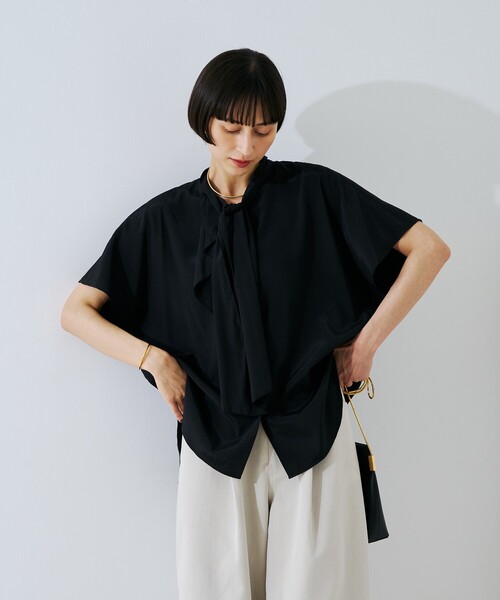 Rouge vif(ルージュヴィフ)の「ボウタイドルマンブラウス(シャツ/ブラウス・レディース・ブラック/オフホワイト/ピンク・フリー)」の12枚目の写真