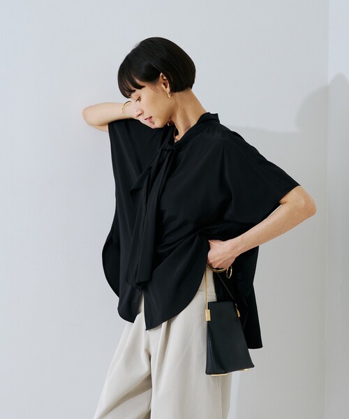 Rouge vif(ルージュヴィフ)の「ボウタイドルマンブラウス(シャツ/ブラウス・レディース・ブラック/オフホワイト/ピンク・フリー)」の15枚目の写真