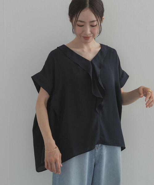 URBAN RESEARCH DOORS(アーバンリサーチドアーズ)の「『接触冷感/イージーケア』フロントフリルブラウス(シャツ/ブラウス・レディース・ネイビー/ブラウン・FREE)」の18枚目の写真