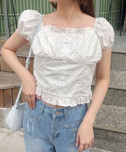 frunco(フランコ)の「【ZOZOTOWN限定】リボン付きドット柄シャーリングブラウス(シャツ/ブラウス・レディース・アイボリー/ブルー/ホワイト・FREE)」の1枚目の写真