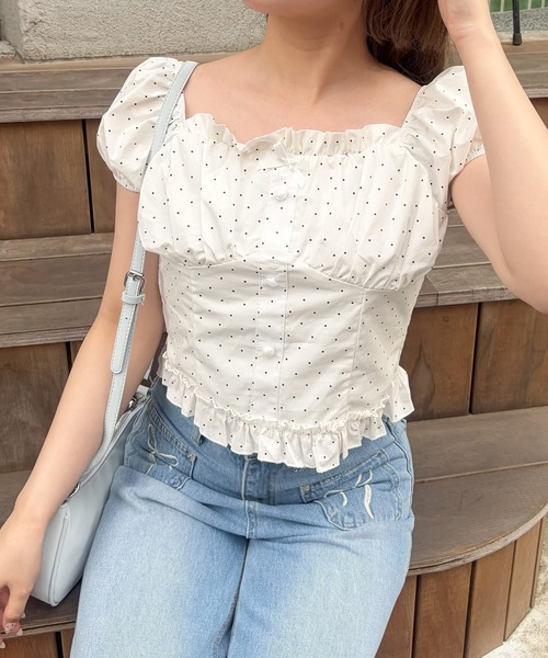 frunco(フランコ)の「【ZOZOTOWN限定】リボン付きドット柄シャーリングブラウス(シャツ/ブラウス・レディース・アイボリー/ブルー/ホワイト・FREE)」の4枚目の写真
