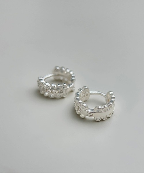 LA VORAGINE(ラ ヴォラジネ)の「レースリボンフープピアス アレルギー対応(ピアス(両耳用)・レディース・B/A/Silver/C・S/M/L)」の8枚目の写真
