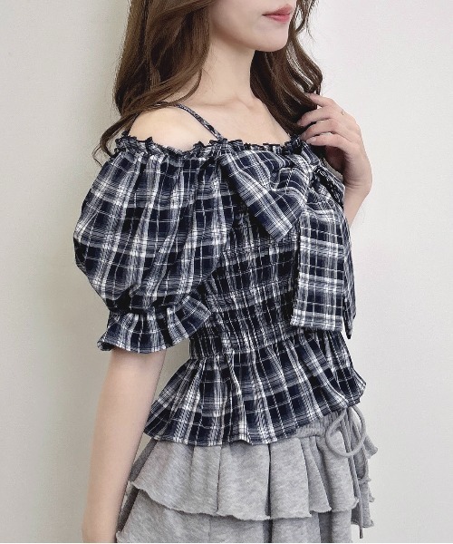 INGNI（イング）の「チェック柄リボンシャーリングオフショルブラウス（シャツ/ブラウス・レディース・ネイビー系2/ブラウン系その他2/ブラック系・M）」の20枚目の写真