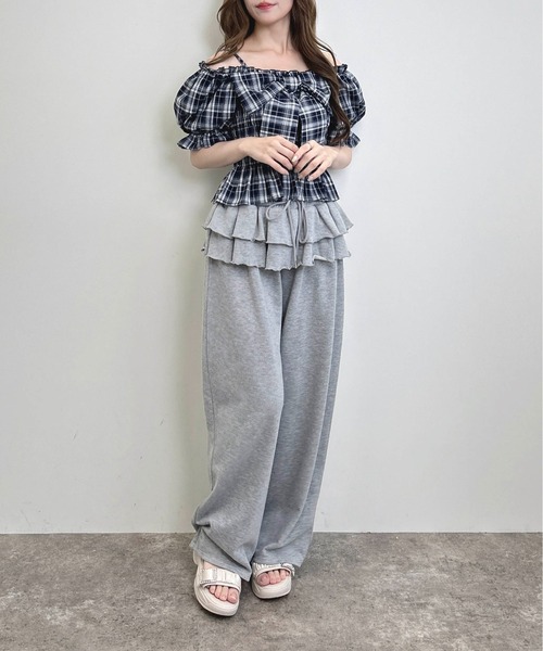 INGNI（イング）の「チェック柄リボンシャーリングオフショルブラウス（シャツ/ブラウス・レディース・ネイビー系2/ブラウン系その他2/ブラック系・M）」の4枚目の写真