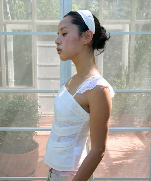 LOTSYOU(ロッツユー)の「Sassy Blouse WHITE(シャツ/ブラウス・レディース・その他・MEDIUM/SMALL)」の3枚目の写真
