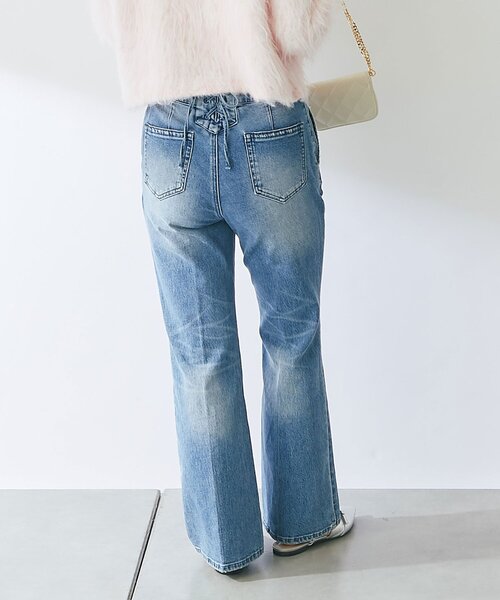 La boutique BonBon(ラブティックボンボン)の「【miki監修・新色登場!7サイズ展開】バックレースアップデニムフレアパンツ(デニムパンツ・レディース・サックスブルー/ネイビー/ブルー/ブラック・TS/34/TM/36/38/X-SMALL/PS)」の13枚目の写真