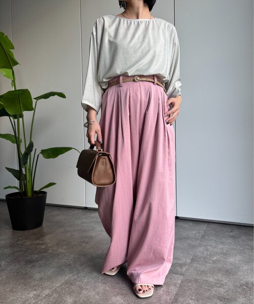 Jena espace merveilleux(ジェナ エスパスメルヴェイユ)の「ラメドルマンCS(Tシャツ/カットソー・レディース・ライトベージュ/ライトグレー・FREE)」の4枚目の写真