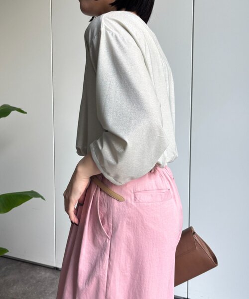 Jena espace merveilleux(ジェナ エスパスメルヴェイユ)の「ラメドルマンCS(Tシャツ/カットソー・レディース・ライトベージュ/ライトグレー・FREE)」の8枚目の写真