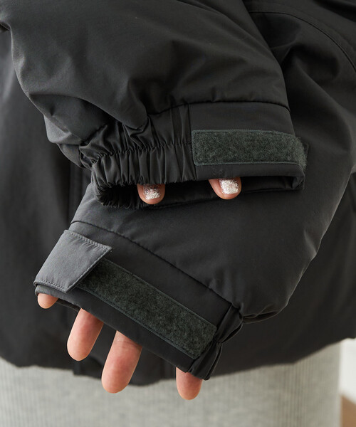 FREAK'S STORE(フリークスストア)の「限定展開 Columbia × FREAK'S STORE/コロンビア 別注 W Imperial Park Insulated Jacket/ウィメンズ インペリアル パーク インシュレイティド ジャケット(ダウンジャケット/コート・レディース・ブラック/ベージュ/チャコール・フリ-)」の17枚目の写真