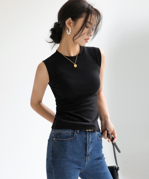 JOCOSA(ジョコサ)の「クルーネック ノースリーブトップス(タンクトップ・レディース・ダークグレー/グリーン/グレー/カーキ/ブラウン/ホワイト/ブラック・S/M/L)」の3枚目の写真