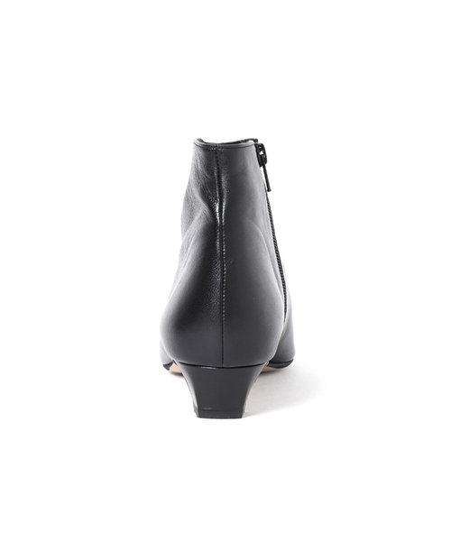ATELIER BRUGGE(アトリエブルージュ)の「【atelier brugge/アトリエブルージュ】Soft square toe ankle boots(ブーツ・レディース・ブラック/キャメル・24.5cm/23.5cm/22.5cm)」の8枚目の写真