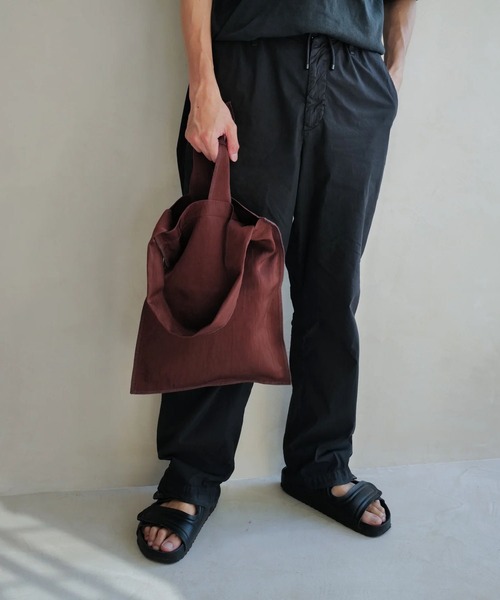 ITTI（イッチ）の「MARY INSIDE OUT TOTE - M / CERATO BRIGHT（トートバッグ・レディース・ブラック/ブラウン・FREE）」の12枚目の写真