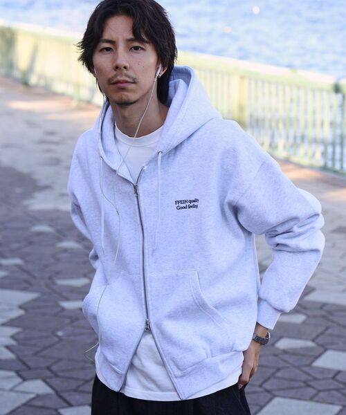 FFEIN(フェイン)の「【FFEIN(フェイン)】ヘビーウエイトワンポイント立体フードジップパーカー / パーカー ダブルジップ ワンポイント ロゴ 裏起毛 フーディ(パーカー・メンズ・ピンク/ブラック/ブラウン/ネイビー/アッシュグレー/ワイン・SMALL/MEDIUM/LARGE)」の3枚目の写真