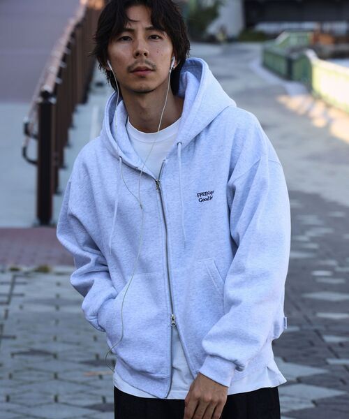 FFEIN(フェイン)の「【FFEIN(フェイン)】ヘビーウエイトワンポイント立体フードジップパーカー / パーカー ダブルジップ ワンポイント ロゴ 裏起毛 フーディ(パーカー・メンズ・ピンク/ブラック/ブラウン/ネイビー/アッシュグレー/ワイン・SMALL/MEDIUM/LARGE)」の14枚目の写真
