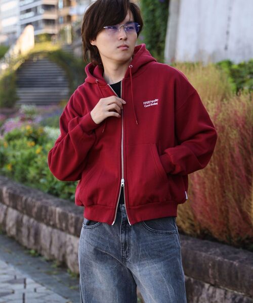 FFEIN(フェイン)の「【FFEIN(フェイン)】ヘビーウエイトワンポイント立体フードジップパーカー / パーカー ダブルジップ ワンポイント ロゴ 裏起毛 フーディ(パーカー・メンズ・ピンク/ブラック/ブラウン/ネイビー/アッシュグレー/ワイン・SMALL/MEDIUM/LARGE)」の19枚目の写真