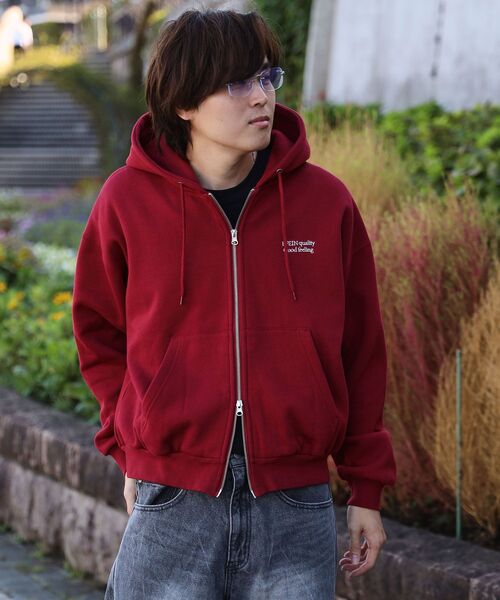 FFEIN(フェイン)の「【FFEIN(フェイン)】ヘビーウエイトワンポイント立体フードジップパーカー / パーカー ダブルジップ ワンポイント ロゴ 裏起毛 フーディ(パーカー・メンズ・ピンク/ブラック/ブラウン/ネイビー/アッシュグレー/ワイン・SMALL/MEDIUM/LARGE)」の21枚目の写真