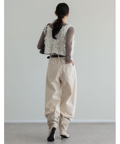 Re:EDIT（リエディ）の「[2026AW PRE ORDER]リボンフリンジVネックビスチェ（キャミソール・レディース・ブラック/ホワイト・MEDIUM/LARGE）」の14枚目の写真