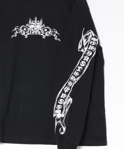 BACKSTAGE PASS（バックステージパス）の「LILY BONE LS(リリー ボーンLS)ゴシックグラフィック ルーズフィット ロングスリーブ Tシャツ（Tシャツ/カットソー・メンズ・ダークグレー・FREE）」の3枚目の写真