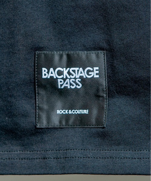 BACKSTAGE PASS（バックステージパス）の「LILY BONE LS(リリー ボーンLS)ゴシックグラフィック ルーズフィット ロングスリーブ Tシャツ（Tシャツ/カットソー・メンズ・ダークグレー・FREE）」の8枚目の写真
