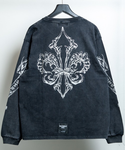 BACKSTAGE PASS（バックステージパス）の「LILY BONE LS(リリー ボーンLS)ゴシックグラフィック ルーズフィット ロングスリーブ Tシャツ（Tシャツ/カットソー・メンズ・ダークグレー・FREE）」の10枚目の写真
