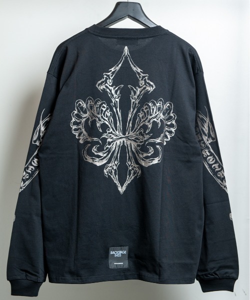 BACKSTAGE PASS（バックステージパス）の「LILY BONE LS(リリー ボーンLS)ゴシックグラフィック ルーズフィット ロングスリーブ Tシャツ（Tシャツ/カットソー・メンズ・ダークグレー・FREE）」の18枚目の写真