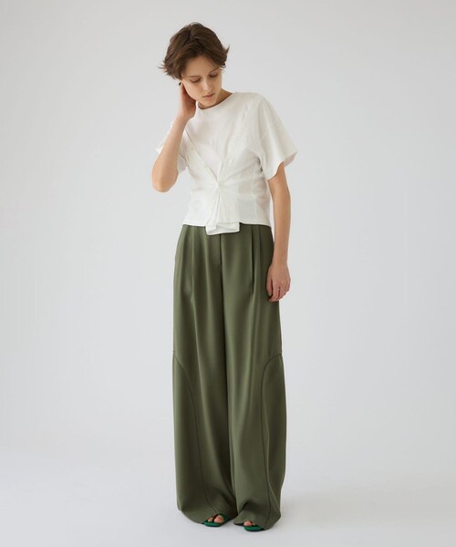 RIM.ARK(リムアーク)の「Refined 2way cut tops(Tシャツ/カットソー・レディース・ホワイト/ブラック・FREE)」の9枚目の写真