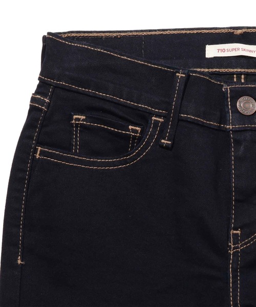 Levi's(リーバイス)の「710 SUPER SKINNY DUSK RINSE(デニムパンツ・レディース・ダークインディゴブルー・26inch/25inch/27inch/24inch/29inch/25/30/28inch/23inch/27/30/26/30/28/30/24/30/23/30)」の8枚目の写真