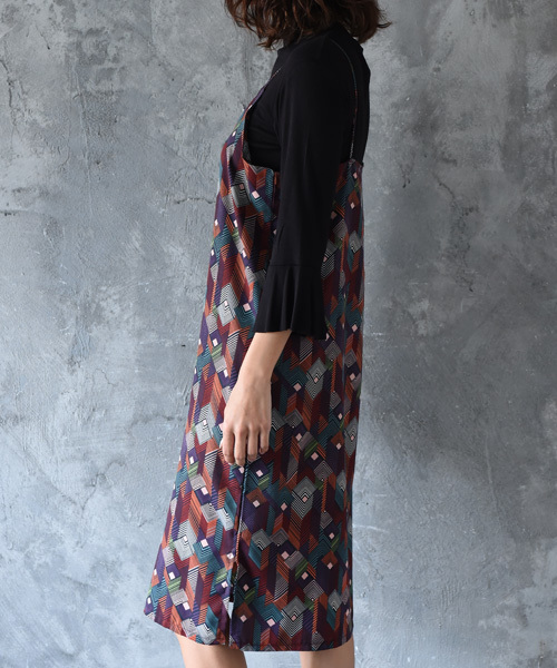 amorous insense（アモラスインセンス）の「ヴィンテージパターンワンピース（ワンピース・レディース・ネイビー/オレンジ・MEDIUM）」の5枚目の写真