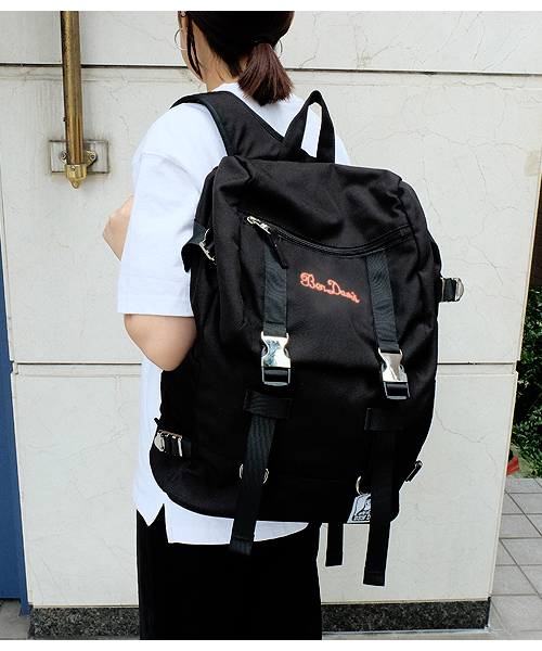 BEN DAVIS ORIGINALS（ベンデイビスオリジナルス）の「BEN DAVIS METAL DAYPACK COLOR/ベンデイビス メタルデイパックカラー（バックパック/リュック・メンズ・ブラック×ピンク/ブラック×グリーン・FREE）」の16枚目の写真