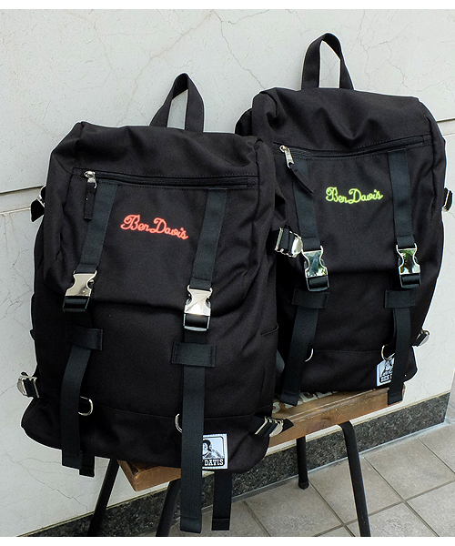 BEN DAVIS ORIGINALS（ベンデイビスオリジナルス）の「BEN DAVIS METAL DAYPACK COLOR/ベンデイビス メタルデイパックカラー（バックパック/リュック・メンズ・ブラック×ピンク/ブラック×グリーン・FREE）」の14枚目の写真