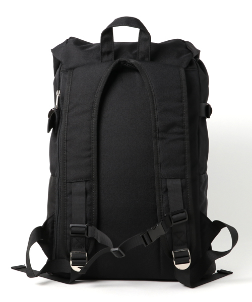 BEN DAVIS ORIGINALS（ベンデイビスオリジナルス）の「BEN DAVIS METAL DAYPACK COLOR/ベンデイビス メタルデイパックカラー（バックパック/リュック・メンズ・ブラック×ピンク/ブラック×グリーン・FREE）」の4枚目の写真