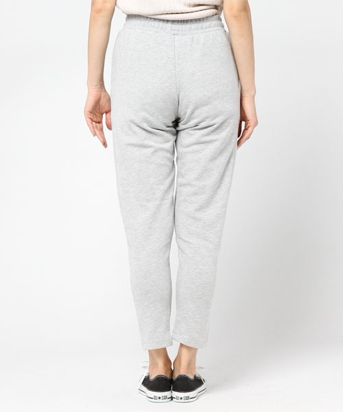 IGNIO（イグニオ）の「美シルエット 裏毛スウェットパンツ（その他パンツ・レディース・ネイビー/ブラック/トップグレー・M/LL/L/S）」の5枚目の写真