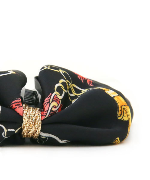 colleca la（コレカラ）の「スカーフ柄リボンバナナクリップ（バレッタ/ヘアクリップ・レディース・ブラック/ベージュ・FREE）」の6枚目の写真