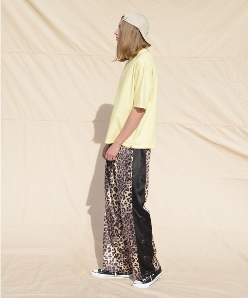 SUPERTHANKS（スーパーサンクス）の「サテンワイドパンツ（その他パンツ・メンズ・モカ/ストライプ/ブラック/レオパード・S/L/M）」の11枚目の写真