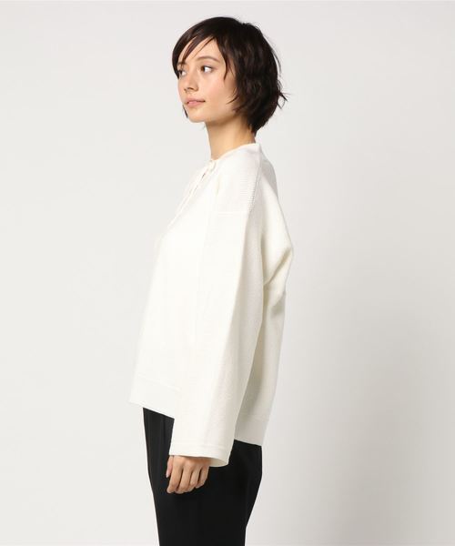 LOWRYS FARM（ローリーズファーム）の「７Ｇレースアッププルオーバー　783995（ニット/セーター・レディース・ライラック/ホワイト/ブラック/イエロー・LARGE/MEDIUM）」の5枚目の写真