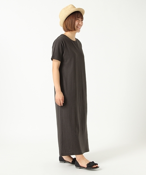studio CLIP(スタディオクリップ)の「【WEB限定販売/PMサイズ】フレンチリネンカットマキシワンピース(ワンピース・レディース・スモーク/カーキ/ネイビー/グリーン・LARGE/MEDIUM/SMALL)」の4枚目の写真
