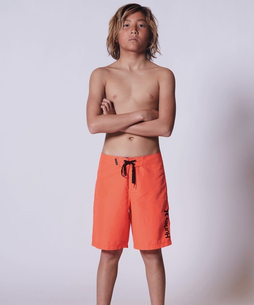 Hurley （ハーレー）の「B HRLY OAO SUPERSUEDE BDST / ハーレー ボーイズ 水着 サーフショーツ ボードショーツ（水着・キッズ・ブラック/グリーン/レッド/グリーン系その他/ブルー/ブルー系その他・24inch/25inch/26inch/27inch/23inch）」の6枚目の写真