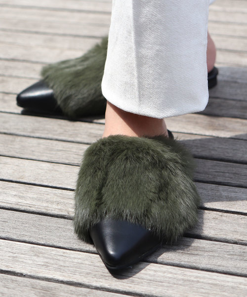 florist（フローリスト）の「リアルファーバブーシュタイプサンダル（サンダル・レディース・グリーン/ブラック/グレー・22.5/24.5/23.5）」の3枚目の写真