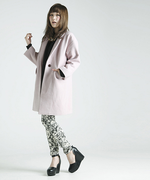 WEGO（ウィゴー）の「WEGO/チェスターコート（ステンカラーコート・レディース・アイボリー/ブラック/ネイビー/ライトピンク/サックスブルー・FREE）」の9枚目の写真