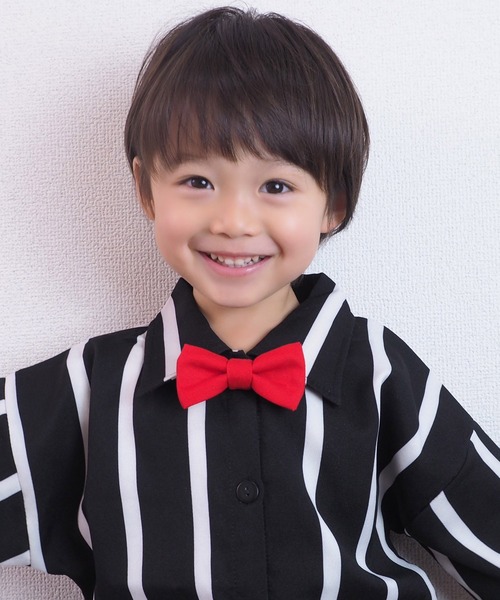 BOW(ボウ)の「【BOW /ボウ】ダンディーシリーズ/息子に恋する蝶ネクタイ♪ ボタンにラクラク取付け♪(蝶ネクタイ・キッズ・スカイブルー/ブラック/ブラウン/レッド/ピンク/イエロー/ブルー/グリーン/エメラルド/レモンイエロー・ONESIZE)」の10枚目の写真