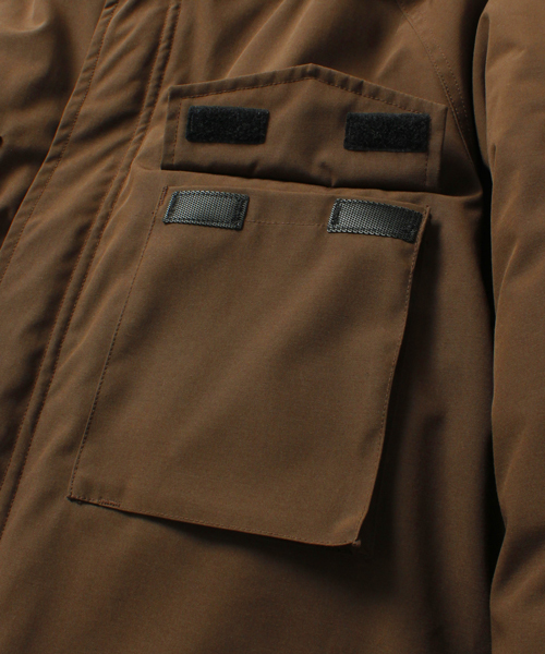 BEAMS（ビームス）の「CANADA GOOSE / KAMLOOPS（ダウンジャケット