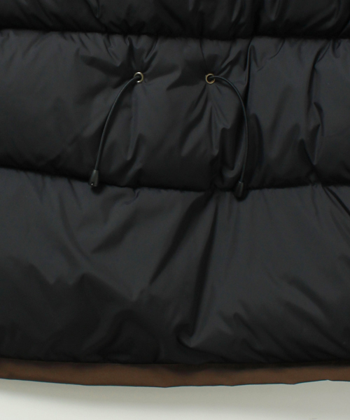 BEAMS（ビームス）の「CANADA GOOSE / KAMLOOPS（ダウンジャケット/コート・メンズ・ブラック/ブラウン系その他/タン・SMALL/MEDIUM/LARGE）」の12枚目の写真