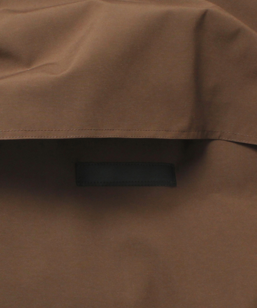 BEAMS（ビームス）の「CANADA GOOSE / KAMLOOPS（ダウンジャケット/コート・メンズ・ブラック/ブラウン系その他/タン・SMALL/MEDIUM/LARGE）」の15枚目の写真