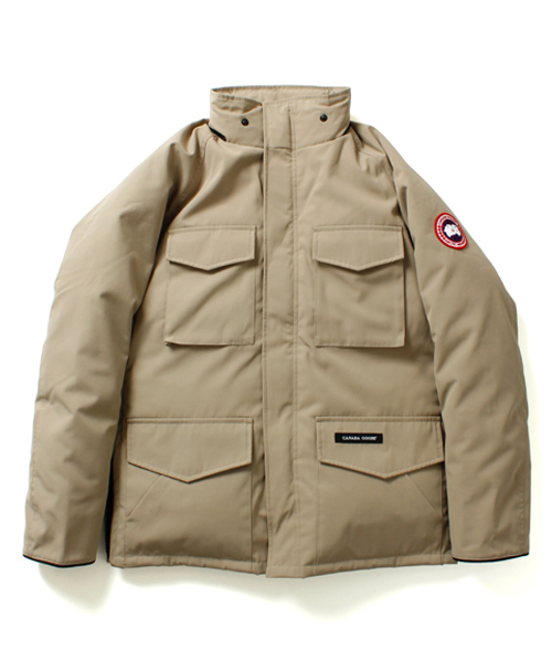 BEAMS（ビームス）の「CANADA GOOSE / KAMLOOPS（ダウンジャケット/コート・メンズ・ブラック/ブラウン系その他/タン・SMALL/MEDIUM/LARGE）」の4枚目の写真