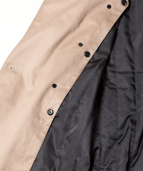 NANO universe（ナノユニバース）の「ロングダブルトレンチコート（トレンチコート・メンズ・ブラック/ベージュ/カーキ・SMALL/MEDIUM/LARGE）」の9枚目の写真