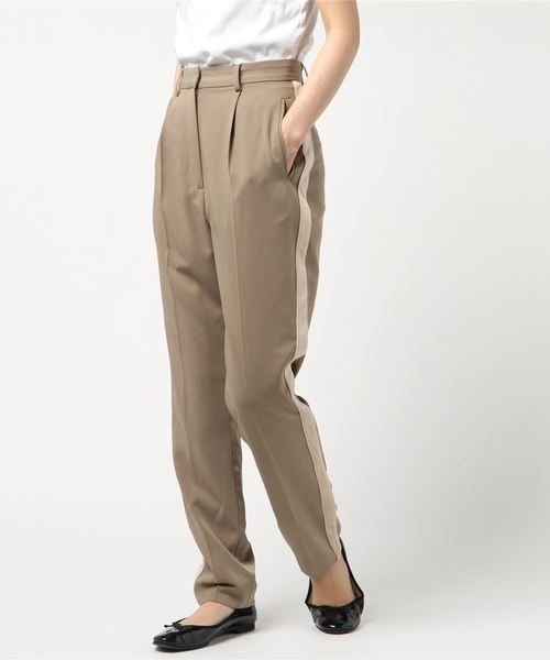 CIEL'AIR（シエルエアー）の「【CIEL'AIR/シエルエア】ベロアサイドラインパンツ（その他パンツ・レディース・ベージュ/グレー・MEDIUM/LARGE）」の4枚目の写真