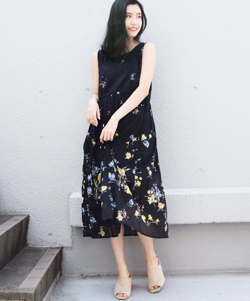 PICCIN(ピッチン)の「【WEB限定】パネルフラワーロングワンピース(ワンピース・レディース・ブラック/オフホワイト/グリーン・MEDIUM)」の14枚目の写真