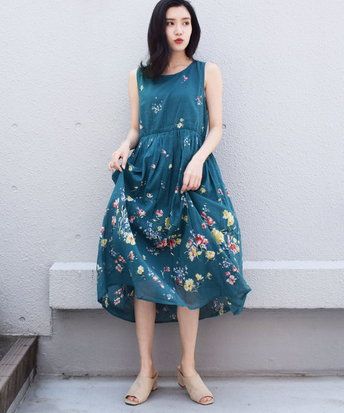 PICCIN(ピッチン)の「【WEB限定】パネルフラワーロングワンピース(ワンピース・レディース・ブラック/オフホワイト/グリーン・MEDIUM)」の18枚目の写真