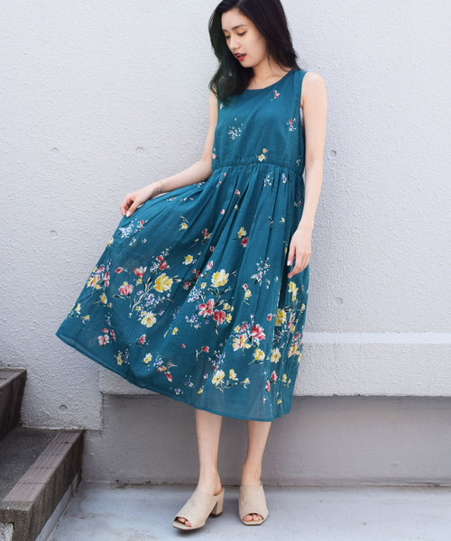 PICCIN(ピッチン)の「【WEB限定】パネルフラワーロングワンピース(ワンピース・レディース・ブラック/オフホワイト/グリーン・MEDIUM)」の19枚目の写真