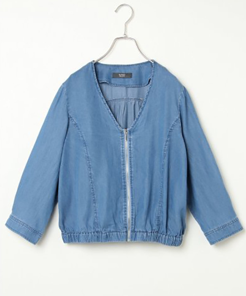 VENCEEXCHANGE(ヴァンスエクスチェンジ)の「リヨセルVネックブルゾン(ノーカラージャケット・レディース・グリーン/ブルー/ベージュ・M/L)」の3枚目の写真